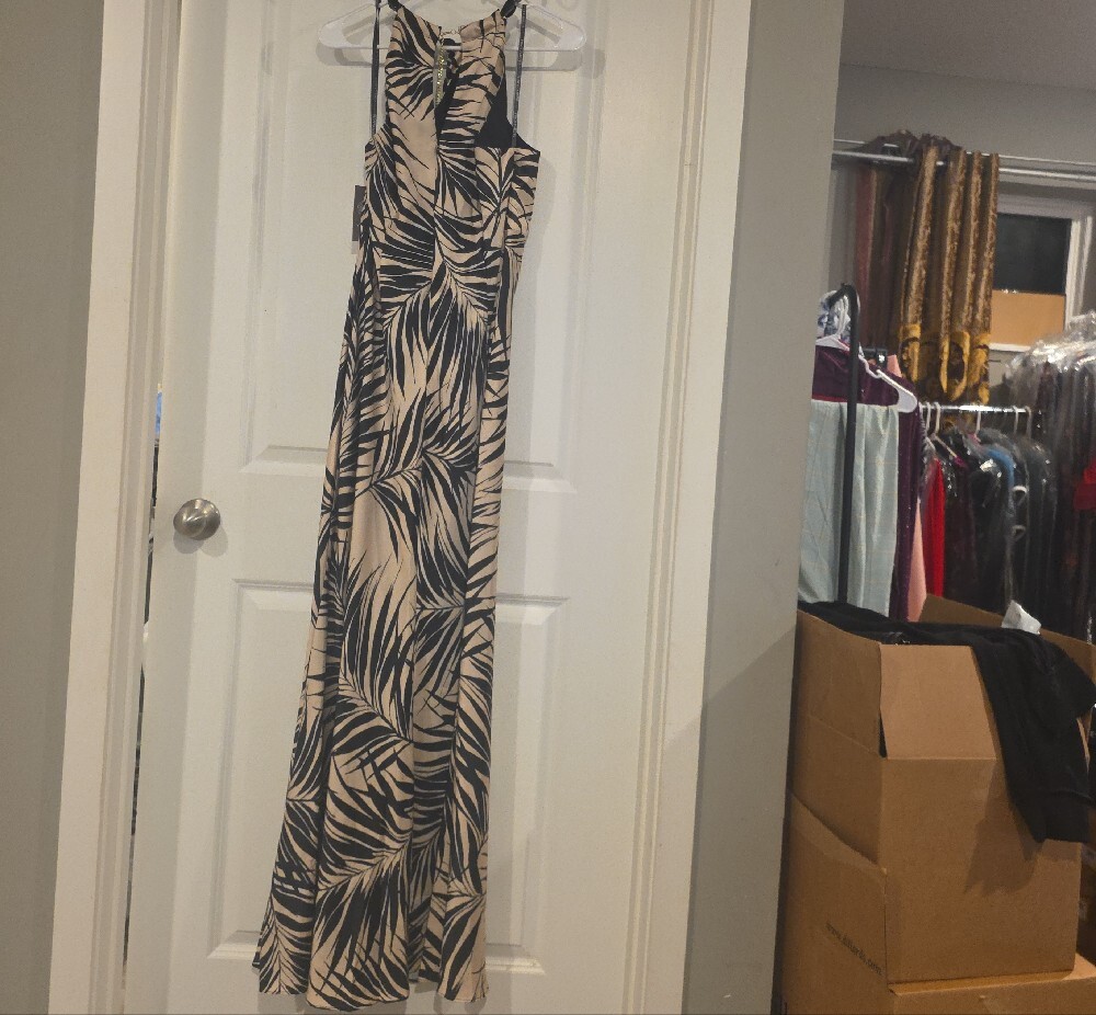 Vince Camuto Beige and Black Palm-Print Halter Maxi Dress - Picture 14 of 16